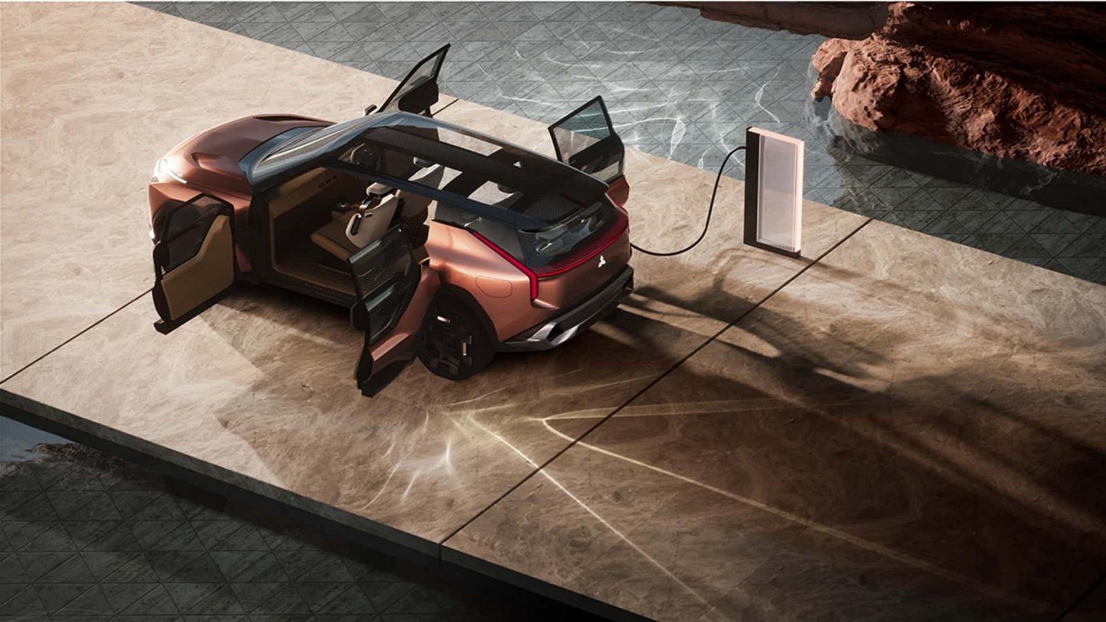 Το Mitsubishi Elevance έχει 4 ηλεκτρικά μοτέρ και κινητήρα βενζίνης